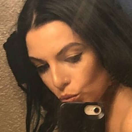 Alicia Costello exklusive sexy fotos