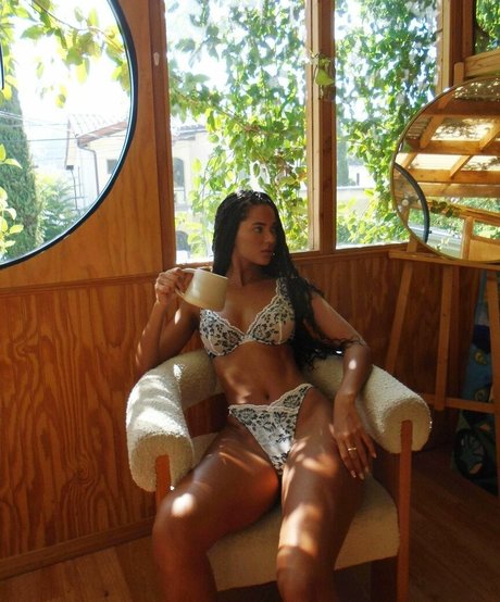 lesbische onlyfans erwachsene pornographische bilder