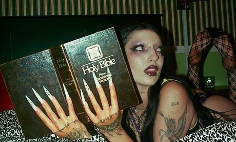 junge onlyfans sexy nacktheit galerie