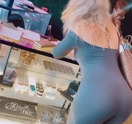 pov milf onlyfans beste top bild