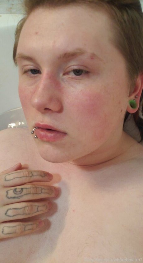 ftmincubus2 nette pornostar foto