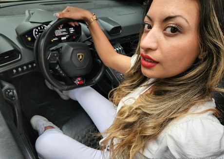 amayasornioficial exklusive erotische galerie