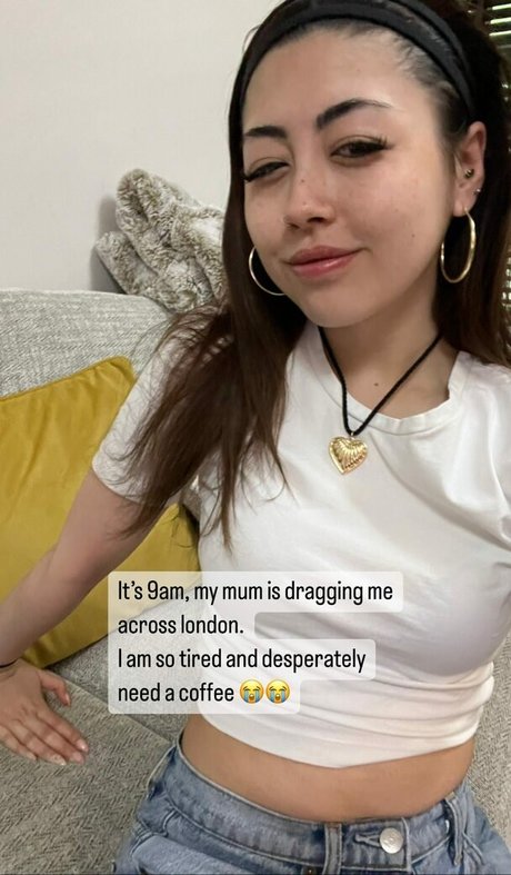 dünne ebenholz-onlyfans xxx pornografische bilder