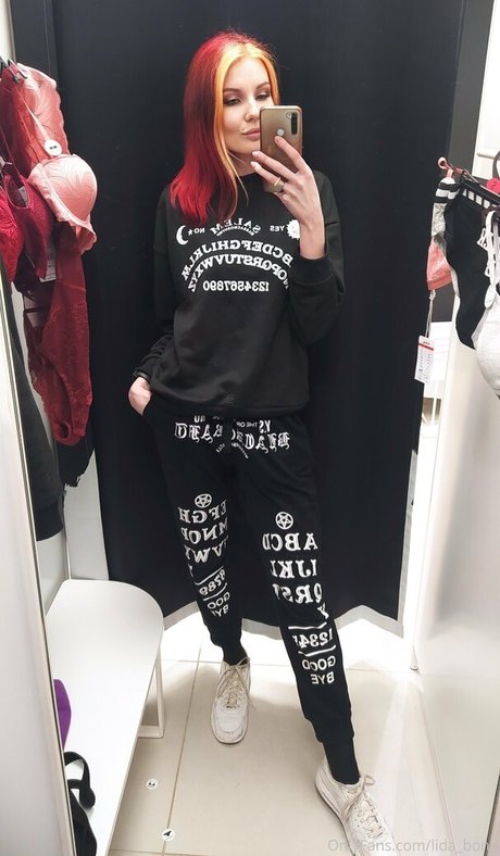 lida bond nackt schöne archiv