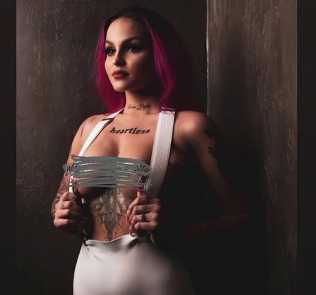 männliche asiatische onlyfans heiße erotische foto