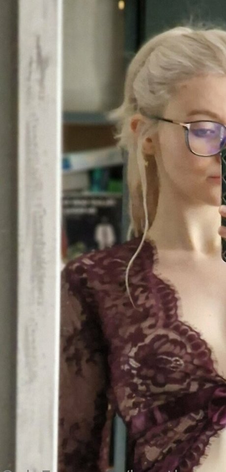 lenathegarbagecan nacktheit sex fotos