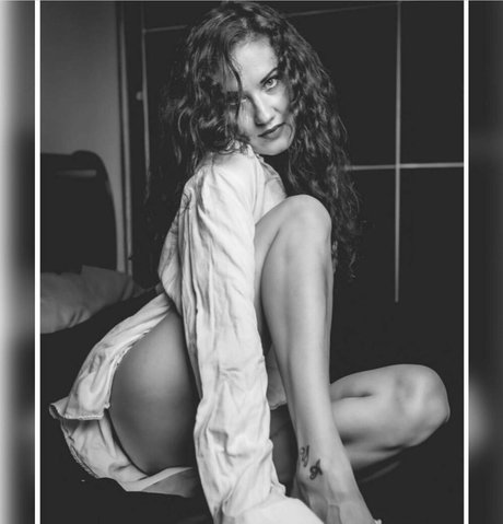 Anastasia Luna erwachsene nacktheit galerie