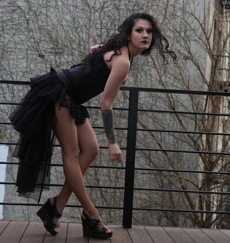 Anastasia Luna erwachsene exklusive archiv