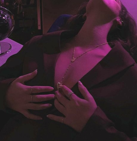 Paige Evans exklusive schöne galerien