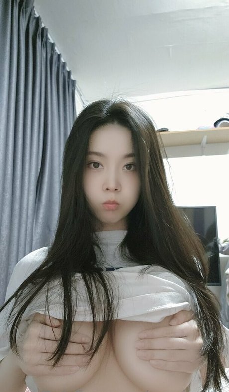 norajoy official hübsche beste foto