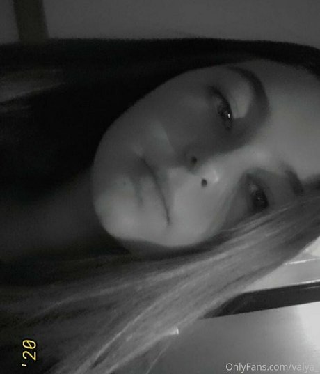 valya_ hd nackte bilder