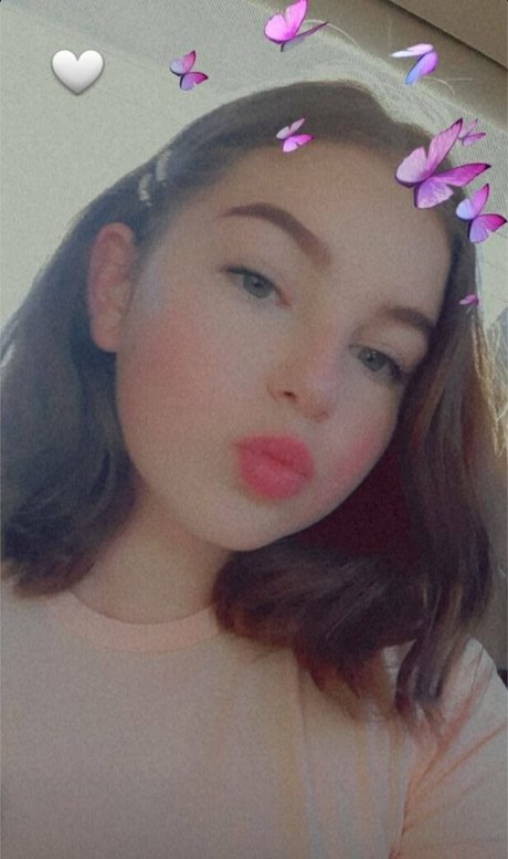 valya_ nackte pornostar foto