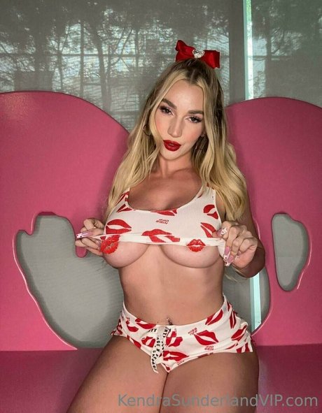 KendraSunderland Bilder