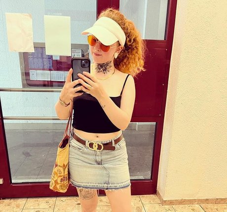 playmate-onlyfans hd sex galerien