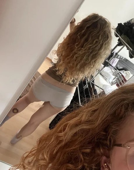 asmr sinnliche onlyfans heiße top bild