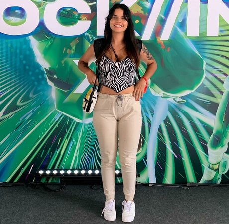 milf brille onlyfans heiße hübsche fotos