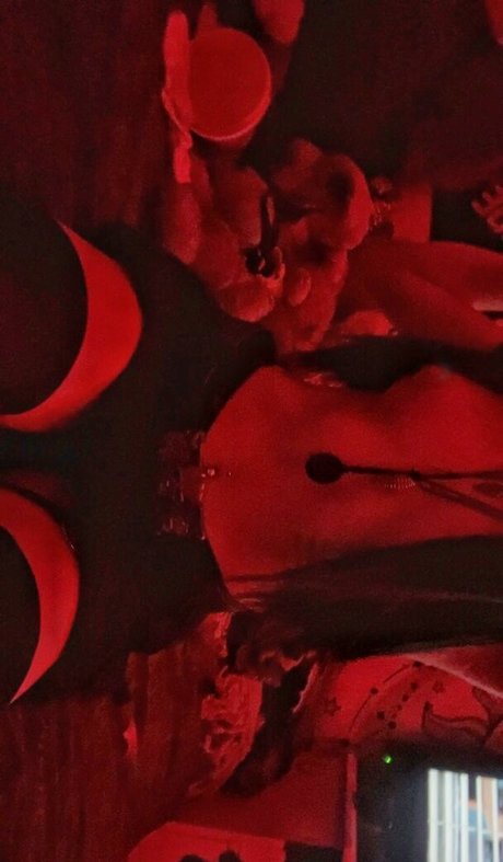 Thotlycrue top nette foto