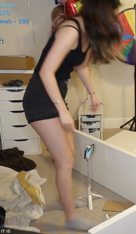 ExtraEmily kostenlose pornografische bilder