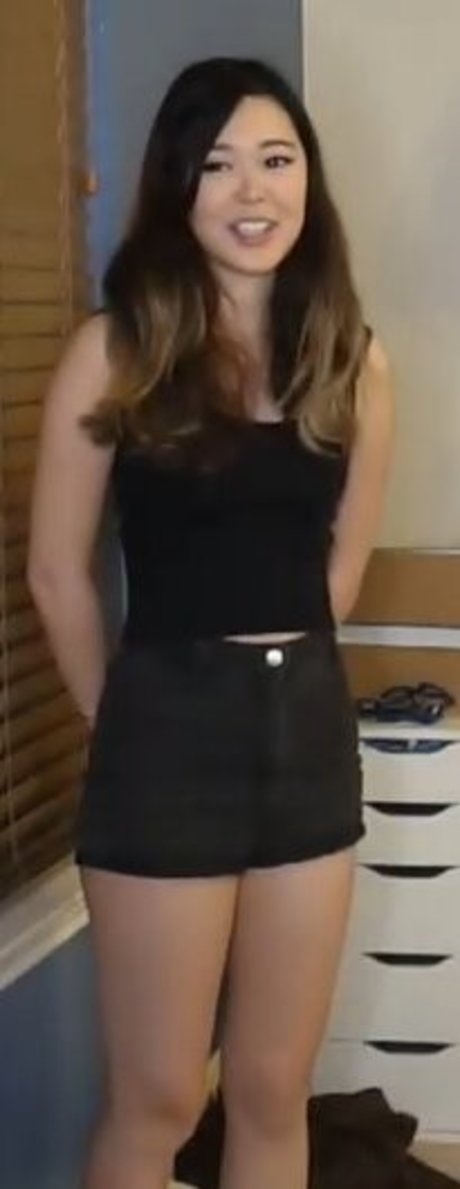 ExtraEmily pornostar erwachsene galerie