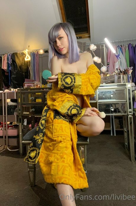 asiatischer dildo onlyfans hd schöne bild