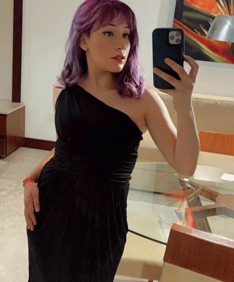 Abelina Sabrina top hd bilder