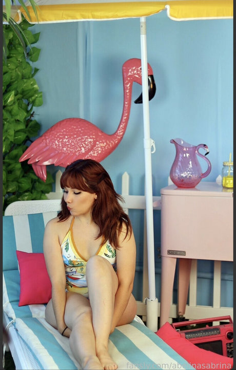 Abelina Sabrina beste nacktheit foto