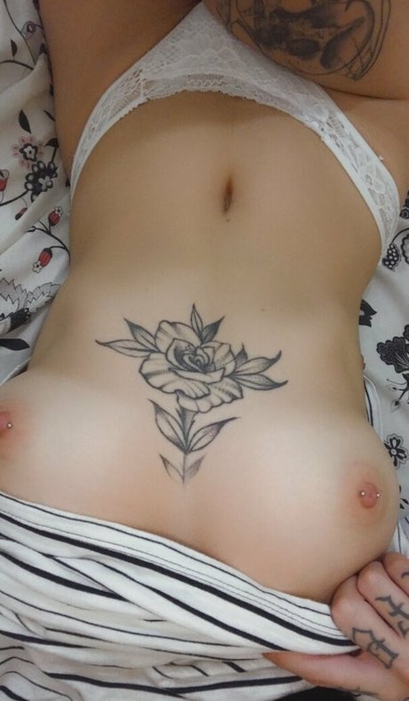 ladyirelia heiße nackten foto