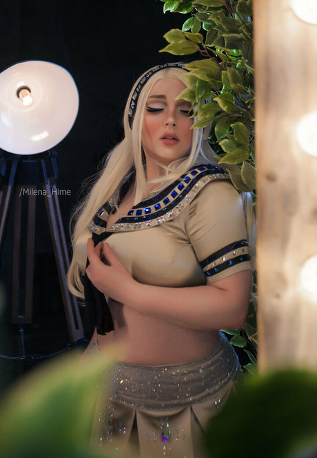 Milena Hime nackten archiv