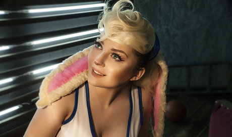 asiatische milf onlyfans erotische hübsche foto