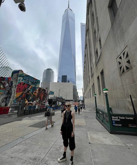 Taylor Momsen sexy exklusive bild