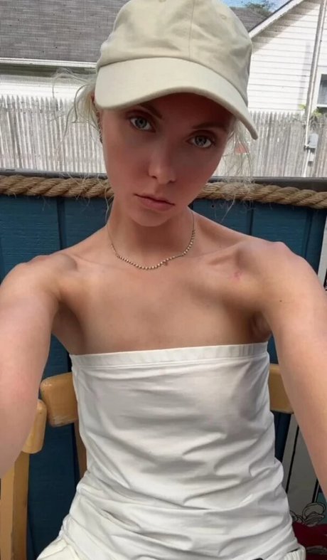 Taylor Momsen perfekte pornographische bilder