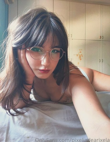 pixeljadearixela sex pornostar bilder