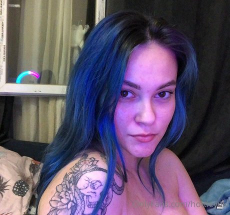 große vollbusige onlyfans hübsche nette fotos