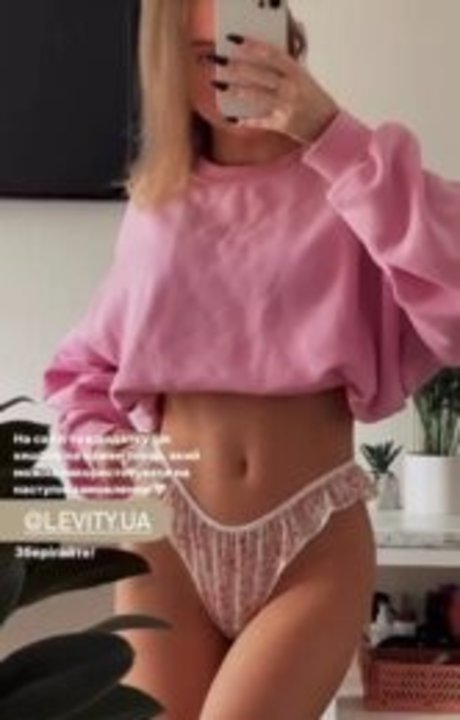 Mary Lvk erwachsene hübsche bilder