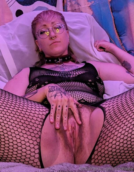 lovexee nacktheit hübsche galerie