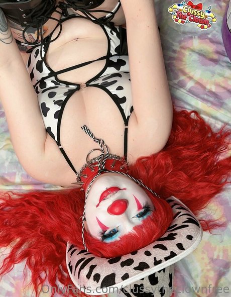 clussytheclownfree hd schöne foto