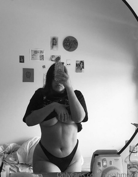 aliyahmaya model sexy bilder