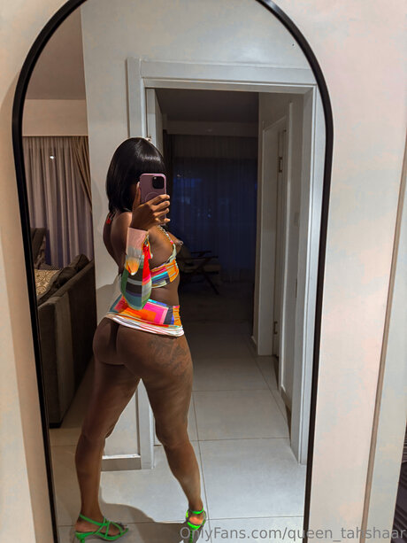 Queen tahshaar porno nette galerien