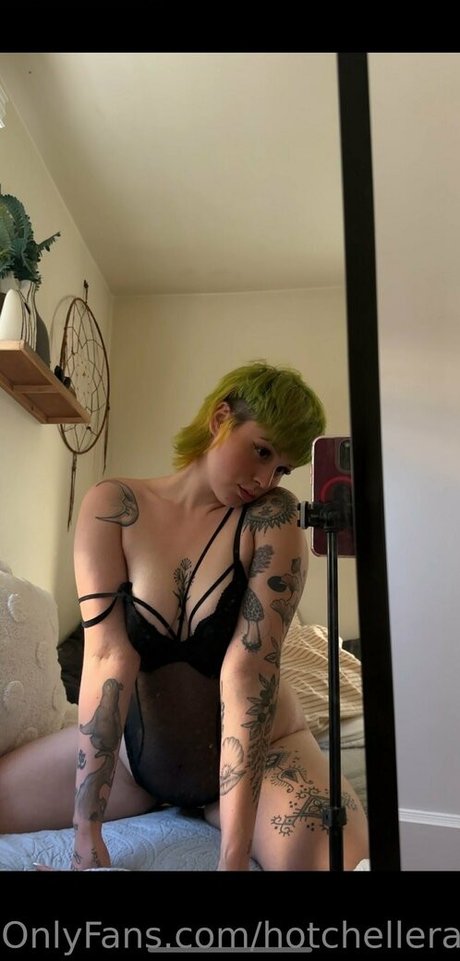 hotchellerae nackt pornographische archiv