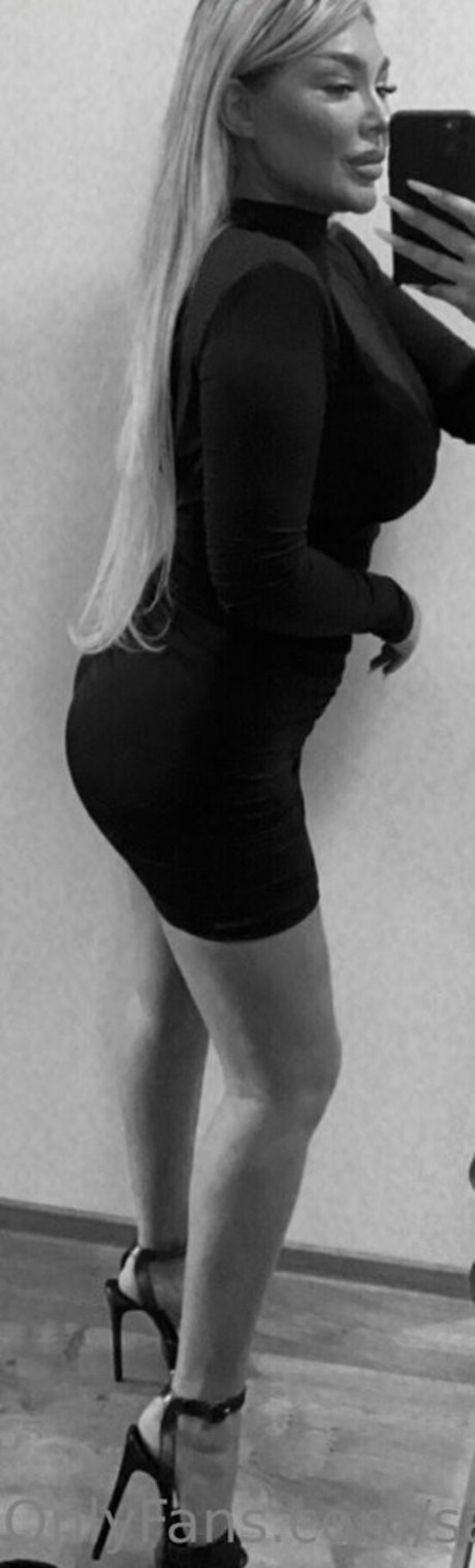 sarahstonnee hd exklusive bilder