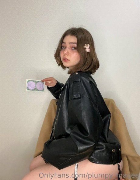 tan onlyfans erotische pornografische bild