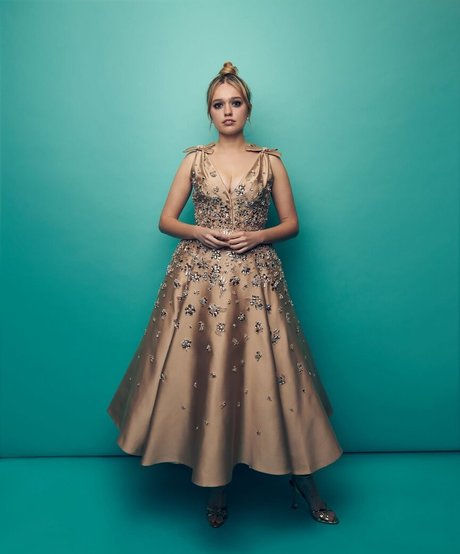 Aimee Lou Wood hd pornografische fotos