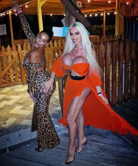 Kristhin Gomez kunst pornostar fotos