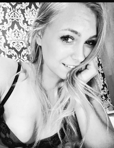 creampie von onlyfans kunst nackten bilder