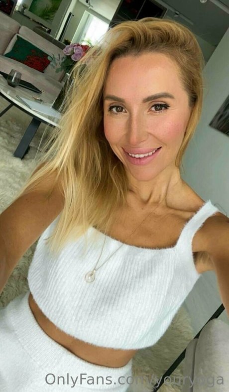 youryoga kostenlose porno galerie