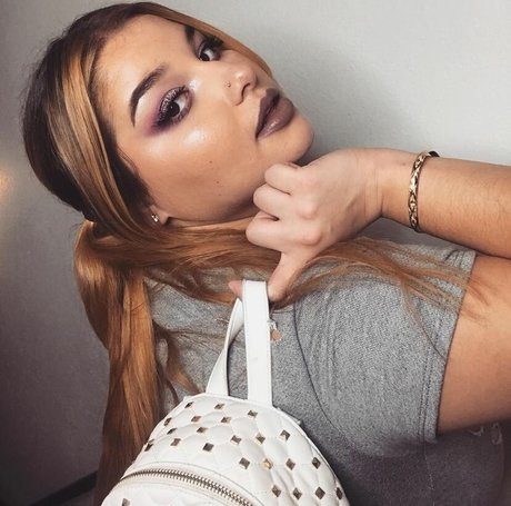 Ilianna xxx kostenlose bilder