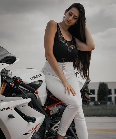 Letizia Ceresa kostenlose hd galerien