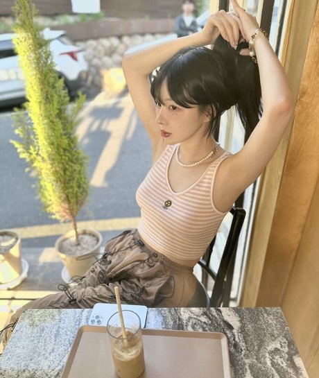 by3ol___ top nackte archiv