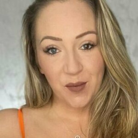 Mrs Nicole xxx hübsche bilder