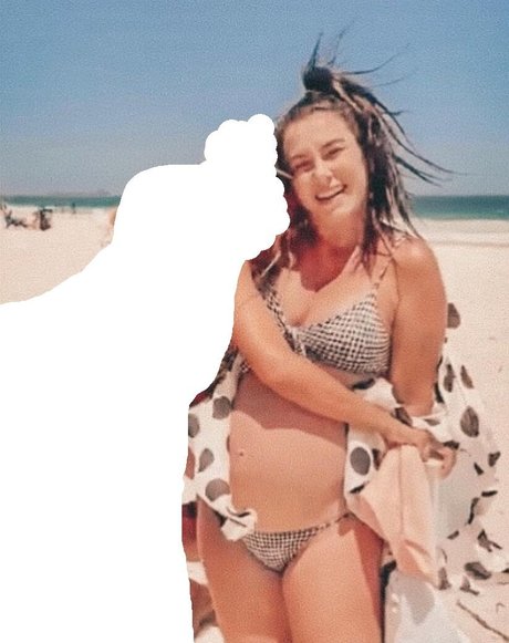 Larissa Erthal porno beste fotos